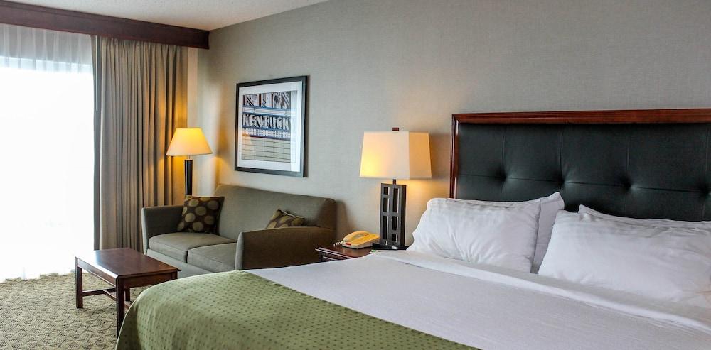 Hotel Plaza-bowling By Ihg Bowling Green